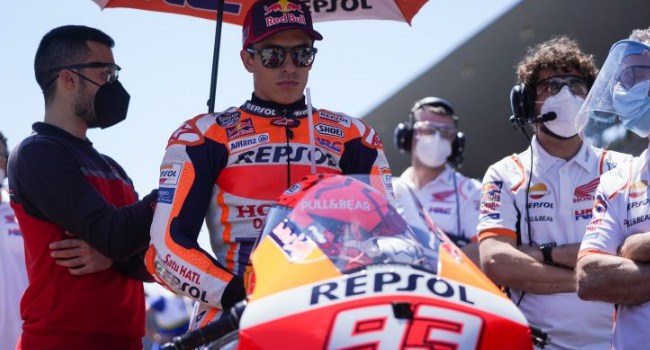 Gosip: Internal Repsol Honda Bermasalah, Libatkan Alzamora, Puig dan Marquez