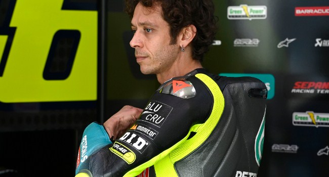 Rossi Keberatan Disuruh Pensiun, Begini Jawabannya