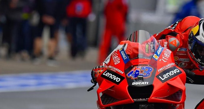 Ducati Jelaskan Fungsi Holeshot yang Diprotes Marquez – NontonMotoGP