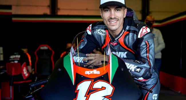 Resmi! Vinales Balapan dengan Aprilia Mulai MotoGP Aragon