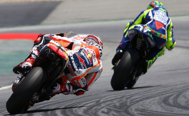 Rossi Gagal Juara 2015 Akibat Main-main dengan Marquez