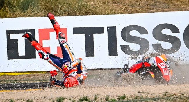 'Rossi Marahi Marquez Karena Selalu Haus Limit?'