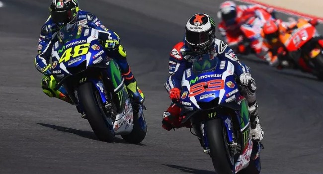 Lorenzo Ungkap Penyebab Permusuhan dengan Rossi Meski Satu Tim