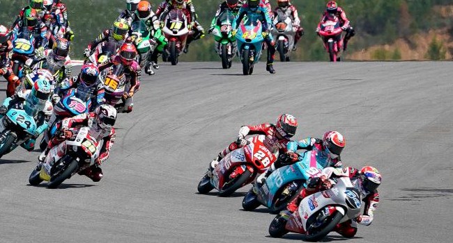 Ganasnya Balapan Moto3: Mario Aji Start Kedua Finis 16