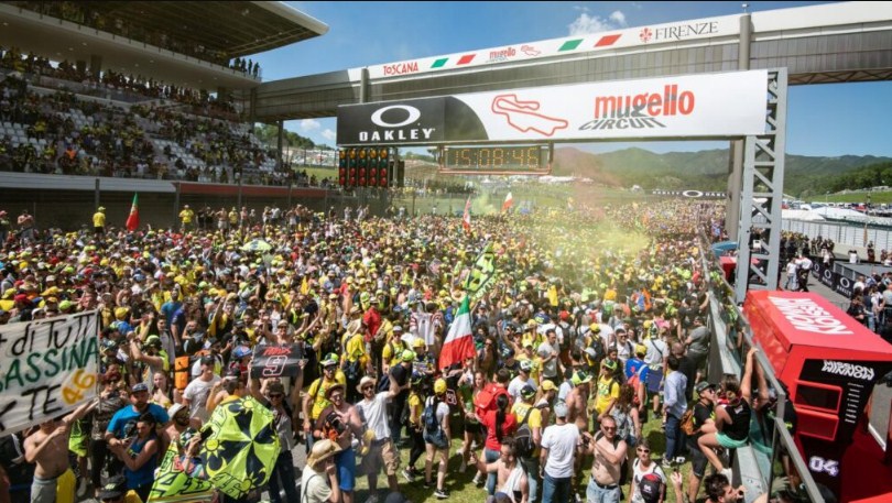 Walikota Mugello Serang Dorna: Sepi Penonton Karena MotoGP Sudah Tidak Bagus