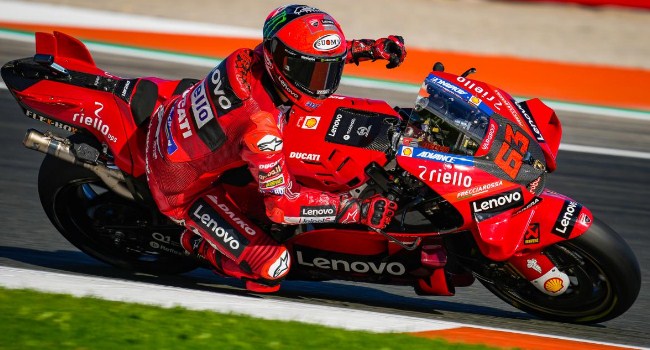 MotoGP Valencia: Berdasarkan Hasil Hari Pertama Bagnaia Juara Dunia Unggul 22 Poin