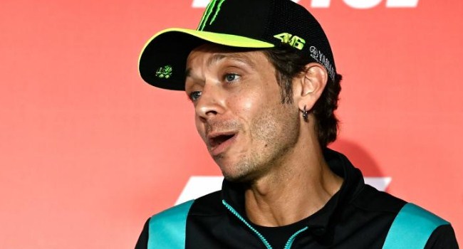 Terungkap! Valentino Rossi Nyaris Gabung Suzuki MotoGP