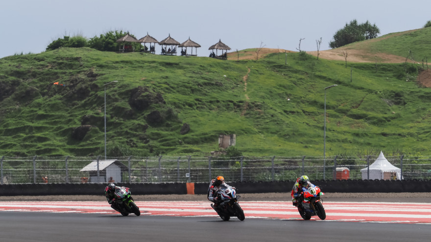 Murah Banget! Tiket Superbike Mandalika 2023 Mulai Rp20.000 Khusus Pelajar