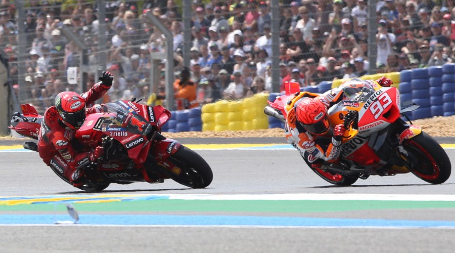 Bagnaia Harus Minta Maaf ke Marquez Bukannya Mengeluh – NontonMotoGP