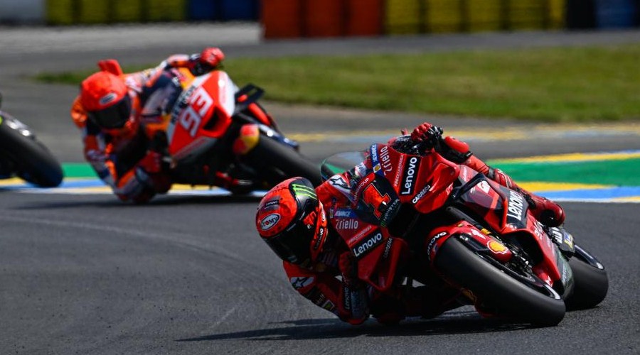 Bagnaia Ingin Tarung 100 Lawan Marquez – NontonMotoGP