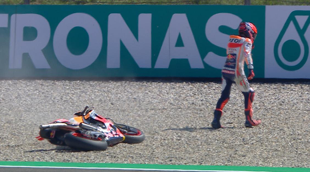 Dokter MotoGP: Marquez Patah Tulang Rusuk, Tak Bisa Dioperasi