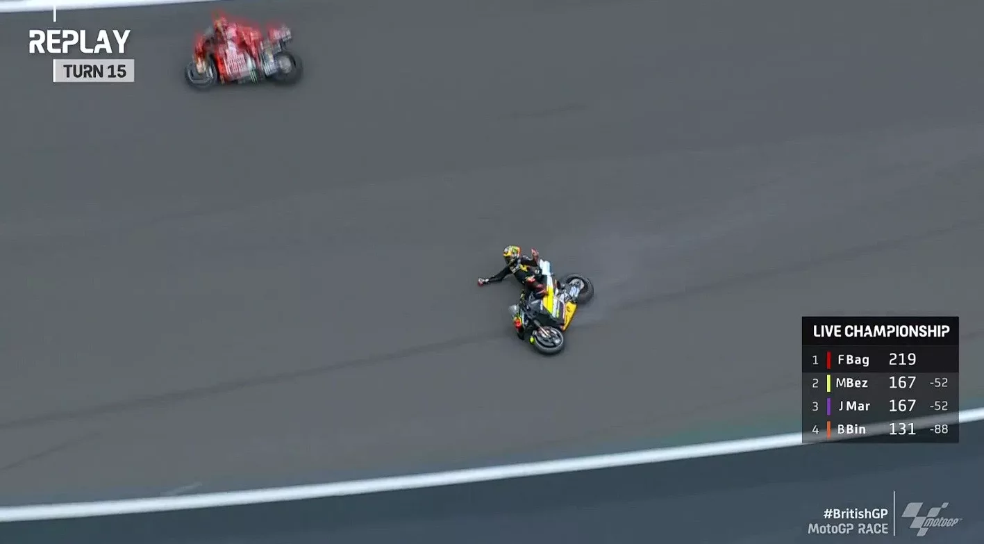 Bezzecchi Tiba tiba Jatuh Gara gara Efek Slipstream – NontonMotoGP jpg