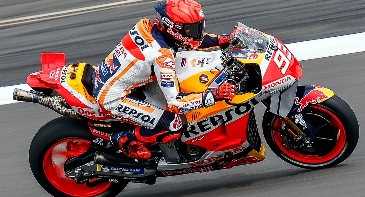 P13 Marquez Kebingunan dengan Motornya Sendiri – NontonMotoGP jpg