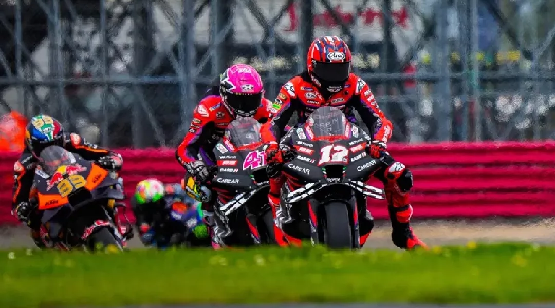 Rivola Jelaskan Mengapa Aprilia Sangat Kencang di Silverstone – NontonMotoGP jpg