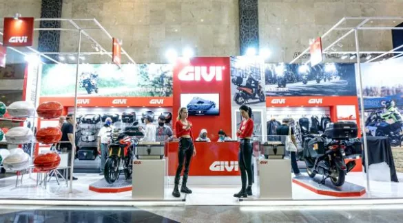 Booth Givi