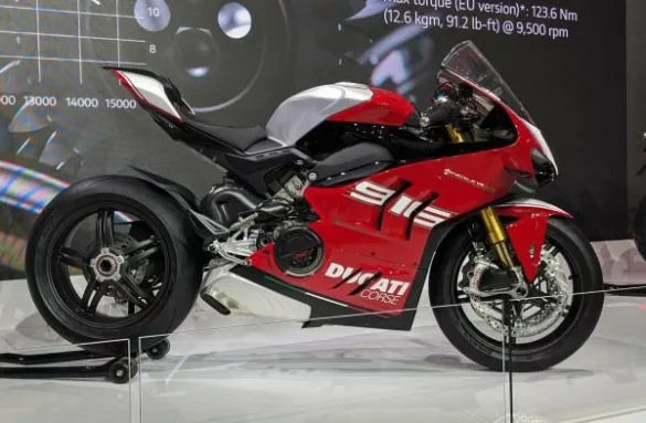 Ducati Panigale 30 Anniversario 916