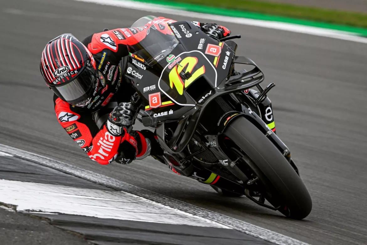 maverick vinales aprilia racin