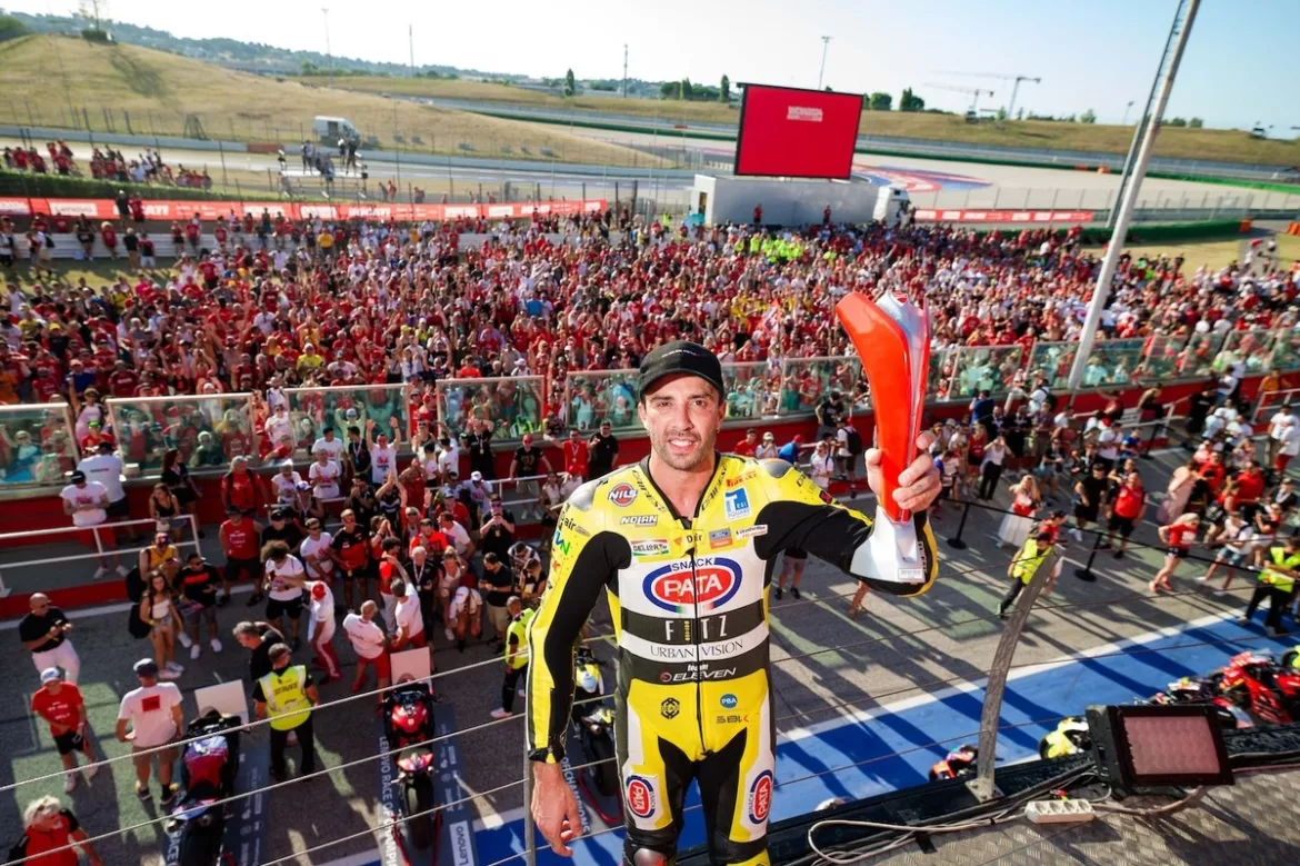 andrea iannone team go eleven