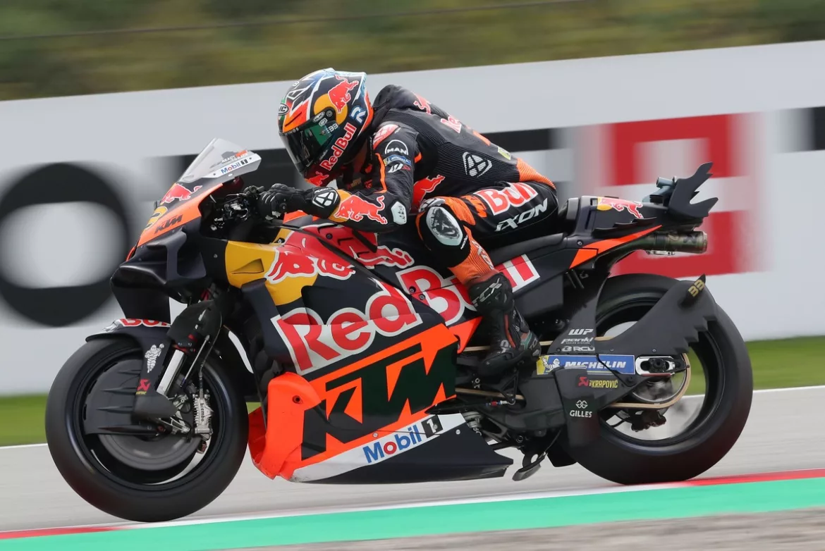 KTM Hadapi Tantangan Finansial Namun Berkomitmen di MotoGP