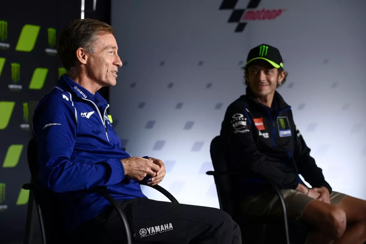 Yamaha Berpisah dengan Pakaian Produksi Tim Valentino Rossi